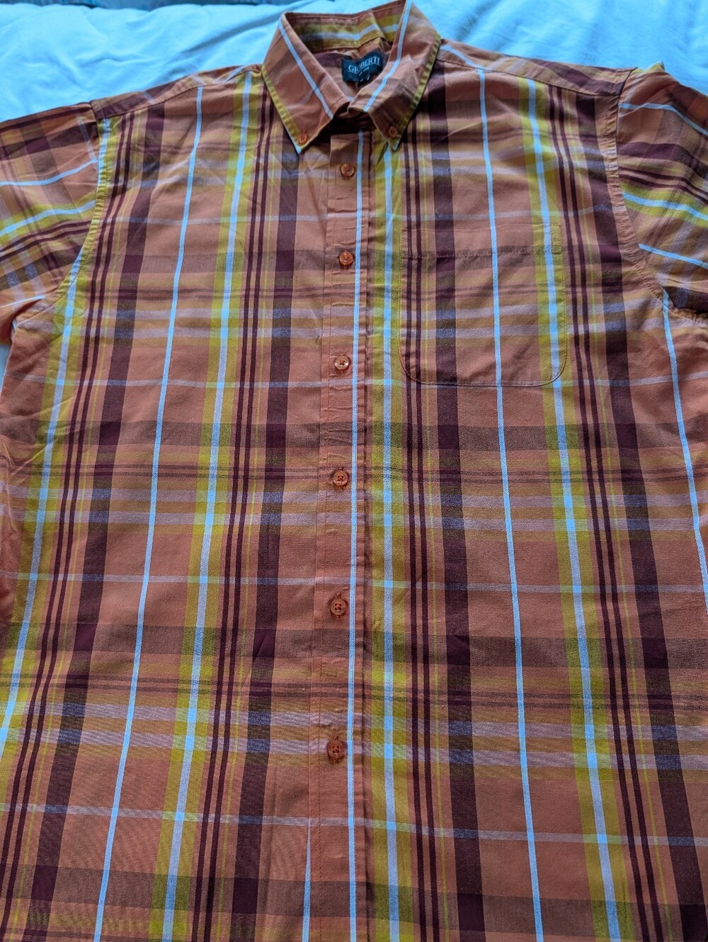 GIOBERTI Men's Button Up Shirt.  Size Large.  Short Sleeves.